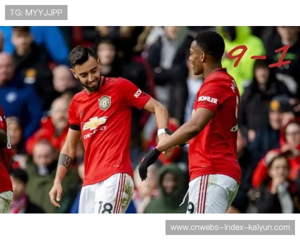 曼联全队对抗训练强度升级：迈向新赛季的决胜之路